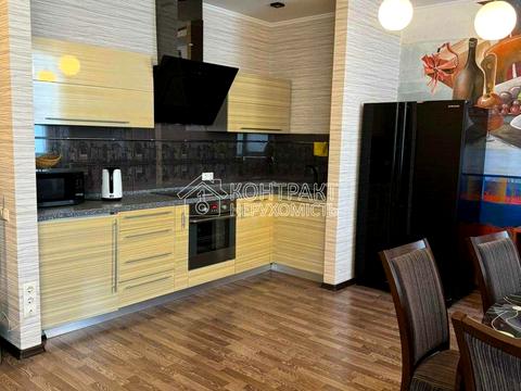 квартира за адресою Науки просп. (Леніна), 77