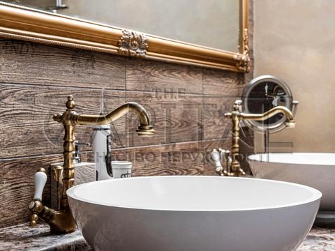 будинок за адресою приозерна