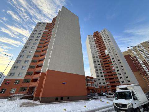 квартира за адресою Милославська вул., 18