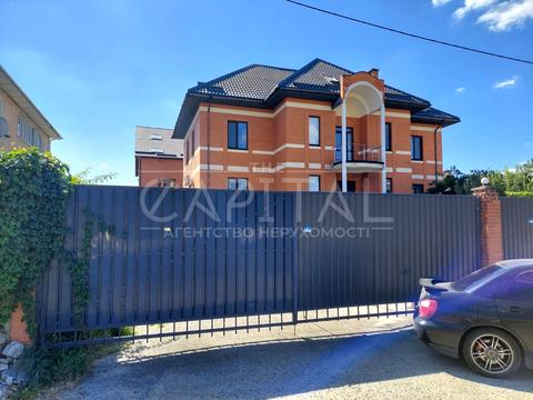 комерційна за адресою Північна вул., 2