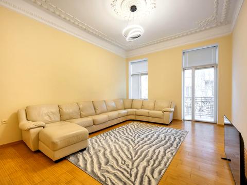 квартира по адресу Верхратского ул., 15