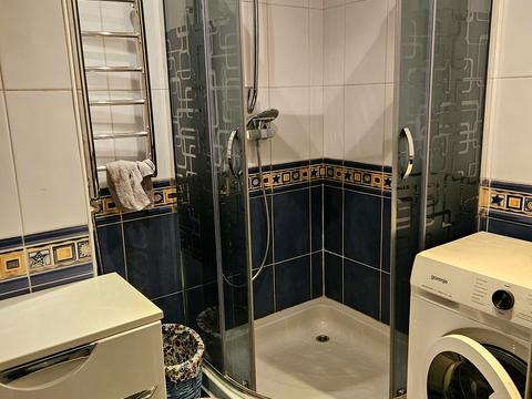 квартира за адресою Тополева вул., 4-8