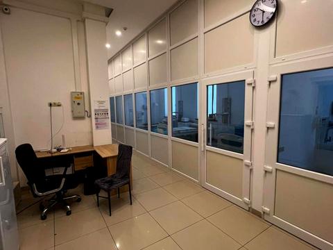 комерційна за адресою Київ, Кам'янська вул. (Дніпродзержинська), 77