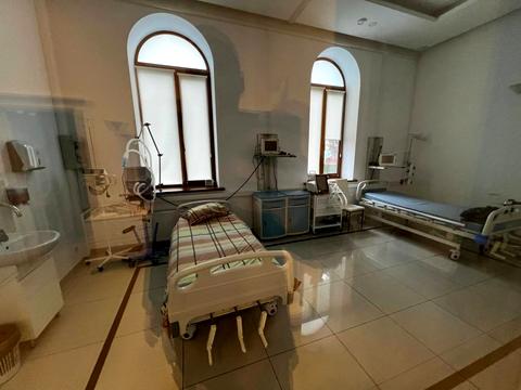 комерційна за адресою Київ, Кам'янська вул. (Дніпродзержинська), 77