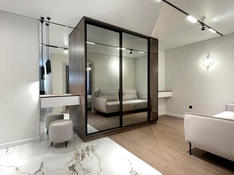 квартира за адресою Генерала М. Тарнавського пров., 2