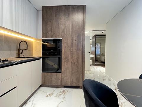 квартира за адресою Генерала М. Тарнавського пров., 2