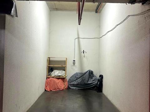 коммерческая по адресу Жемчужная ул., 9