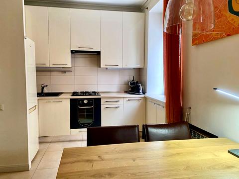 квартира за адресою Щекавицька вул., 37/48