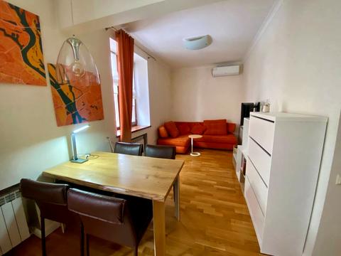 квартира за адресою Щекавицька вул., 37/48