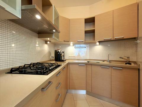 квартира по адресу Александра Олеся ул., 25д