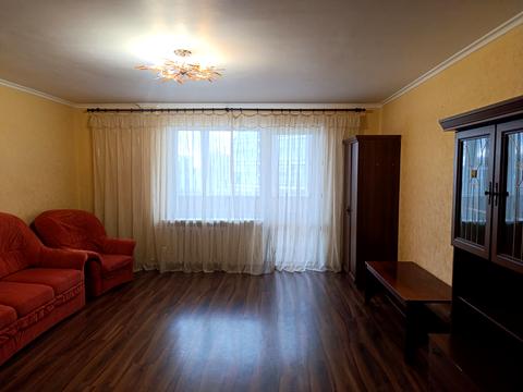 квартира за адресою Дарницький бульв., 8