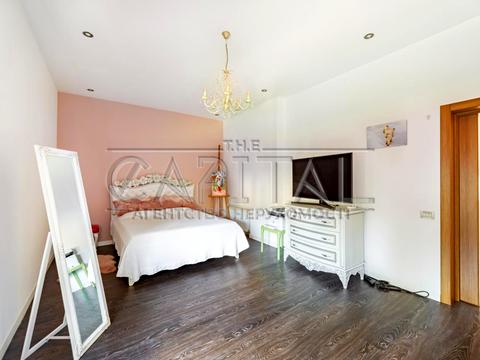 дом по адресу Патріарха Володимира Романюка ул. (Жовтнева)