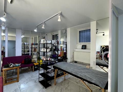 коммерческая по адресу Стрыйская ул., 6