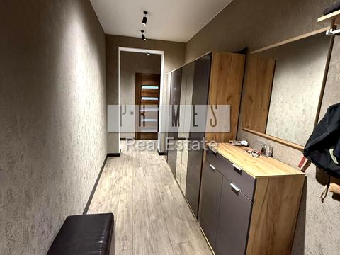 будинок за адресою Миколи Вінграновського вул. (1 Травня)