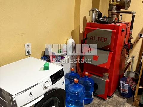 будинок за адресою Миколи Вінграновського вул. (1 Травня)