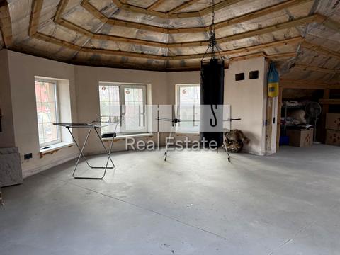 будинок за адресою Миколи Вінграновського вул. (1 Травня)