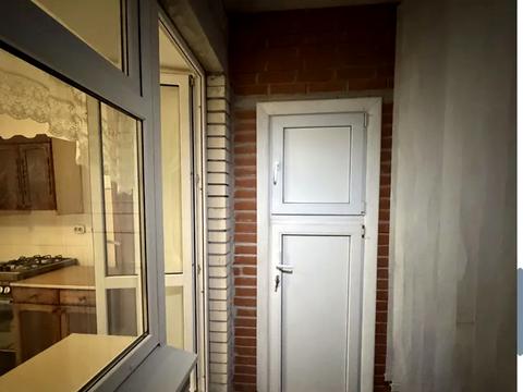 квартира за адресою Довженка вул., 24