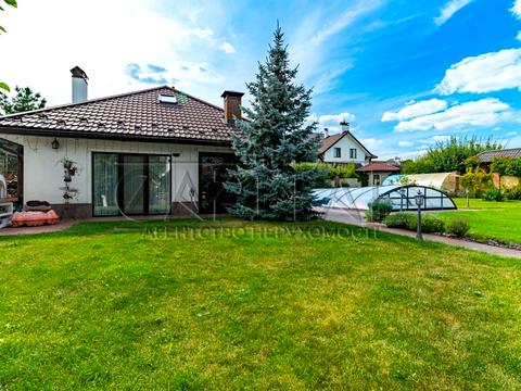 будинок за адресою с. Іванковичі, Авіаторів, 23