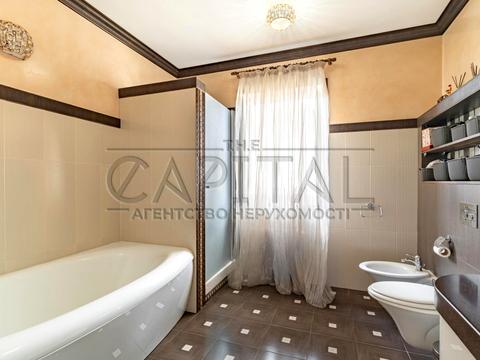 будинок за адресою с. Іванковичі, Авіаторів, 23