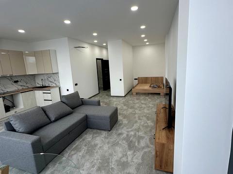 квартира за адресою Яружна вул., 15