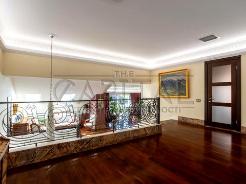 будинок за адресою с. Іванковичі, Авіаторів, 9