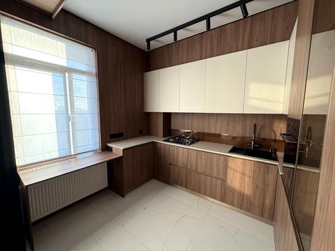 квартира за адресою Лесі Українки вул., 21