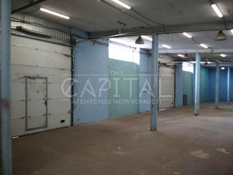 комерційна за адресою Куренівська вул., 15-А