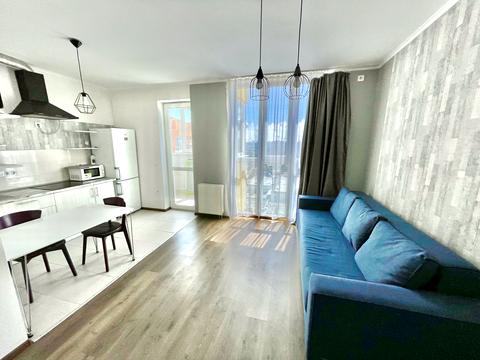 квартира за адресою Сім'ї Кульженків вул. (Петра Дегтяренка), 37