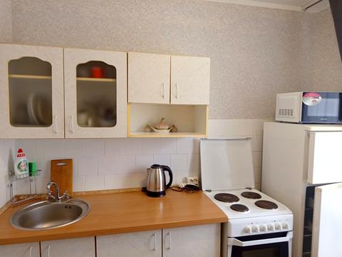 квартира за адресою Олега Мудрака вул. (Генерала Наумова), 19