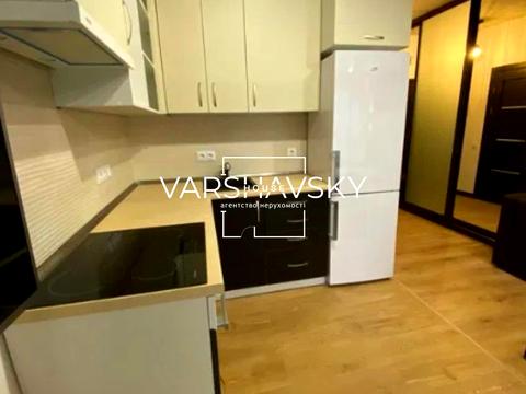 квартира за адресою Регенераторна вул., 4 к12