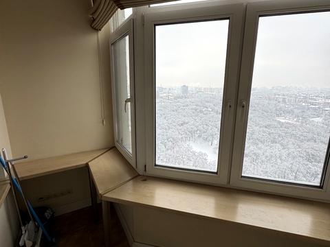 квартира за адресою Авіаконструктора Ігоря Сікорського вул. (Танкова), 4-Б