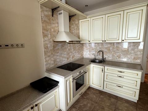 квартира за адресою Авіаконструктора Ігоря Сікорського вул. (Танкова), 4-Б