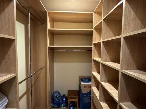 квартира за адресою Авіаконструктора Ігоря Сікорського вул. (Танкова), 4-Б