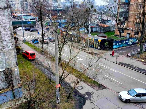 квартира за адресою Будівельників вул., 4