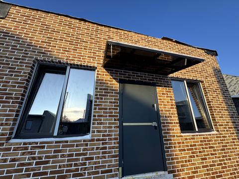 дом по адресу Зоряна