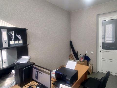 коммерческая по адресу Добровольцев пер., 3