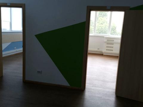 комерційна за адресою Польова вул., 24