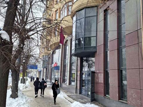 комерційна за адресою Незалежності вул., 87