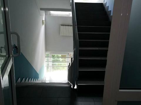 комерційна за адресою Польова вул., 24