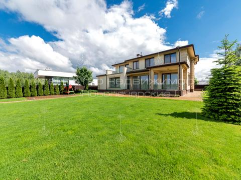 будинок за адресою Ватутіна пров.