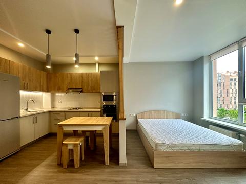 квартира за адресою Соборності просп. (Возз'єднання), 17 к2