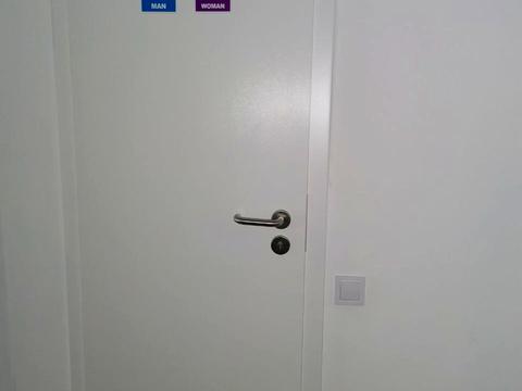 комерційна за адресою Польова вул., 24