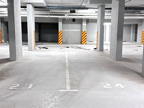 паркоместо по адресу Князя Романа Мстиславича ул. (Генерала Жмаченка), 22