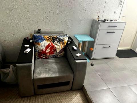 квартира за адресою Верховної Ради бульв., 10