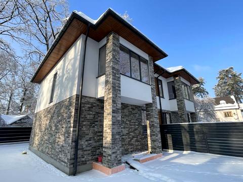 будинок за адресою Академіка Ромоданова вул. (Льва Толстого)