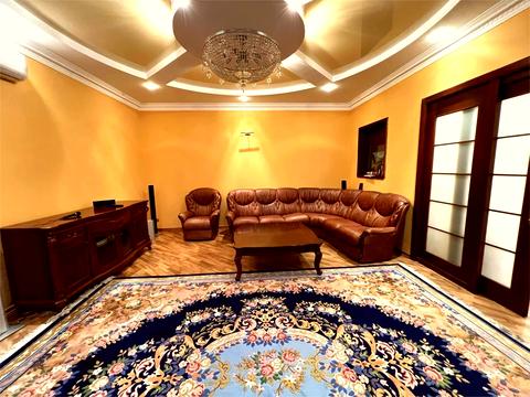 квартира по адресу Ивана Франка ул., 23а