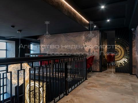 комерційна за адресою Набережно-Хрещатицька вул., 17/18