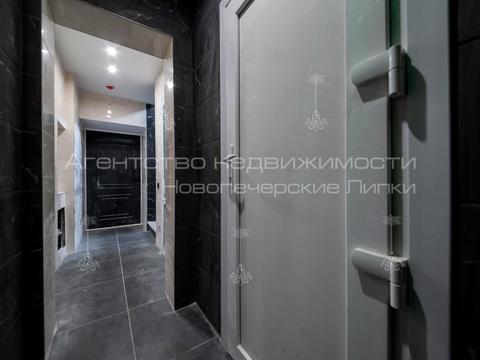 комерційна за адресою Набережно-Хрещатицька вул., 17/18