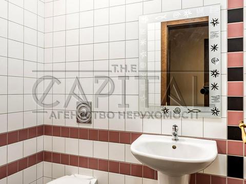 коммерческая по адресу Дегтяревская ул., 33б