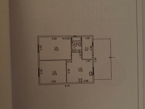 будинок за адресою Незламності вул. (Комарова), 30